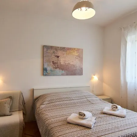 Apartmani Marta I Franka Zablace Exterior photo