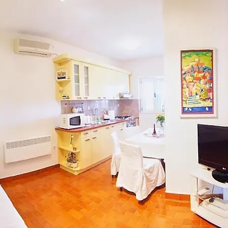Apartmani Marta I Franka Zablace Exterior photo