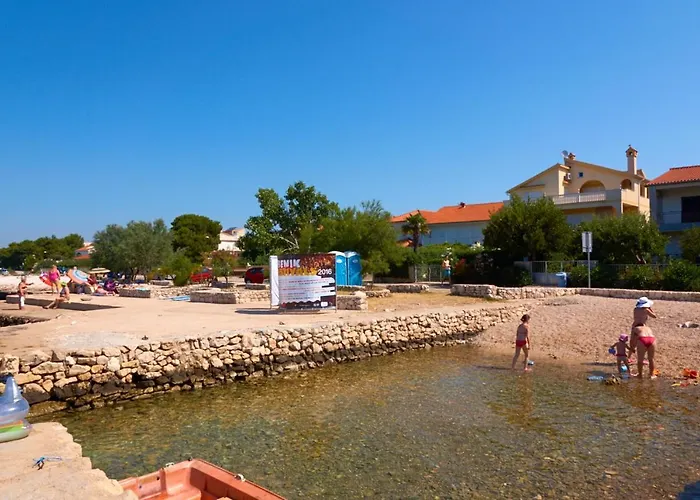 Apartmani Marta I Franka