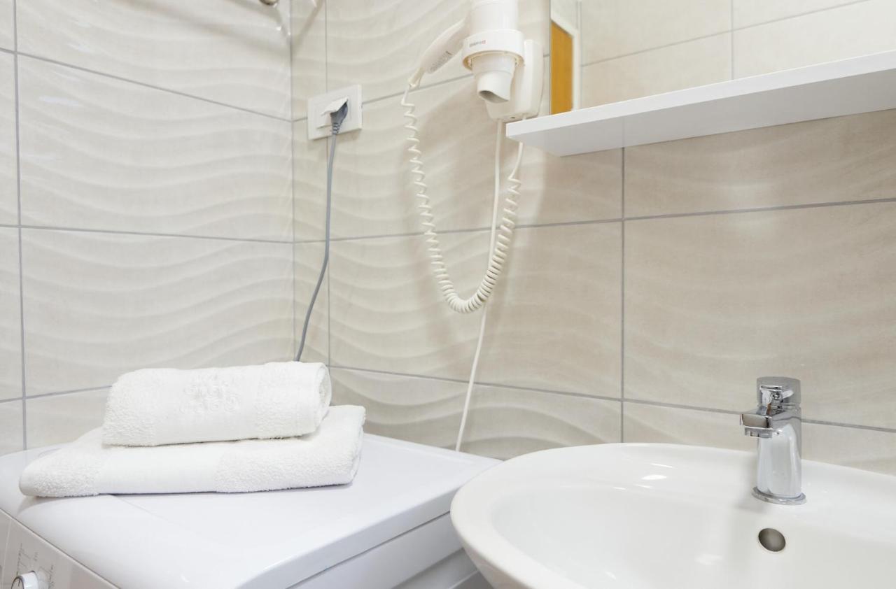 Apartment Marta I Franka Zablace